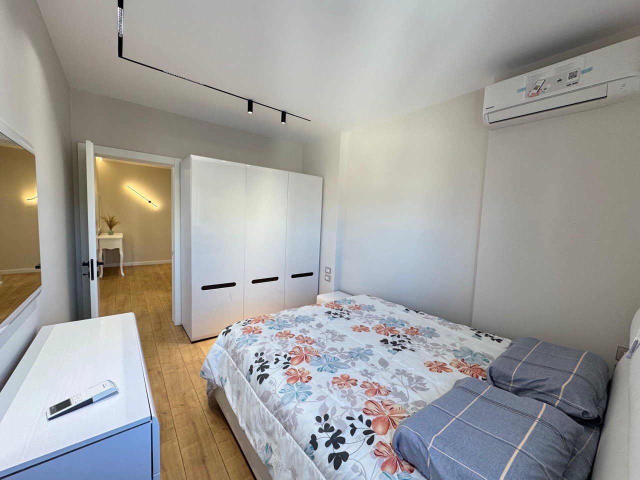Apartament 1+1 per qera, pas Ambasades Amerikane, Tirane.
