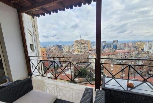 Apartament 2+1 per qera, te rruga e Barrikadave, Tirane.