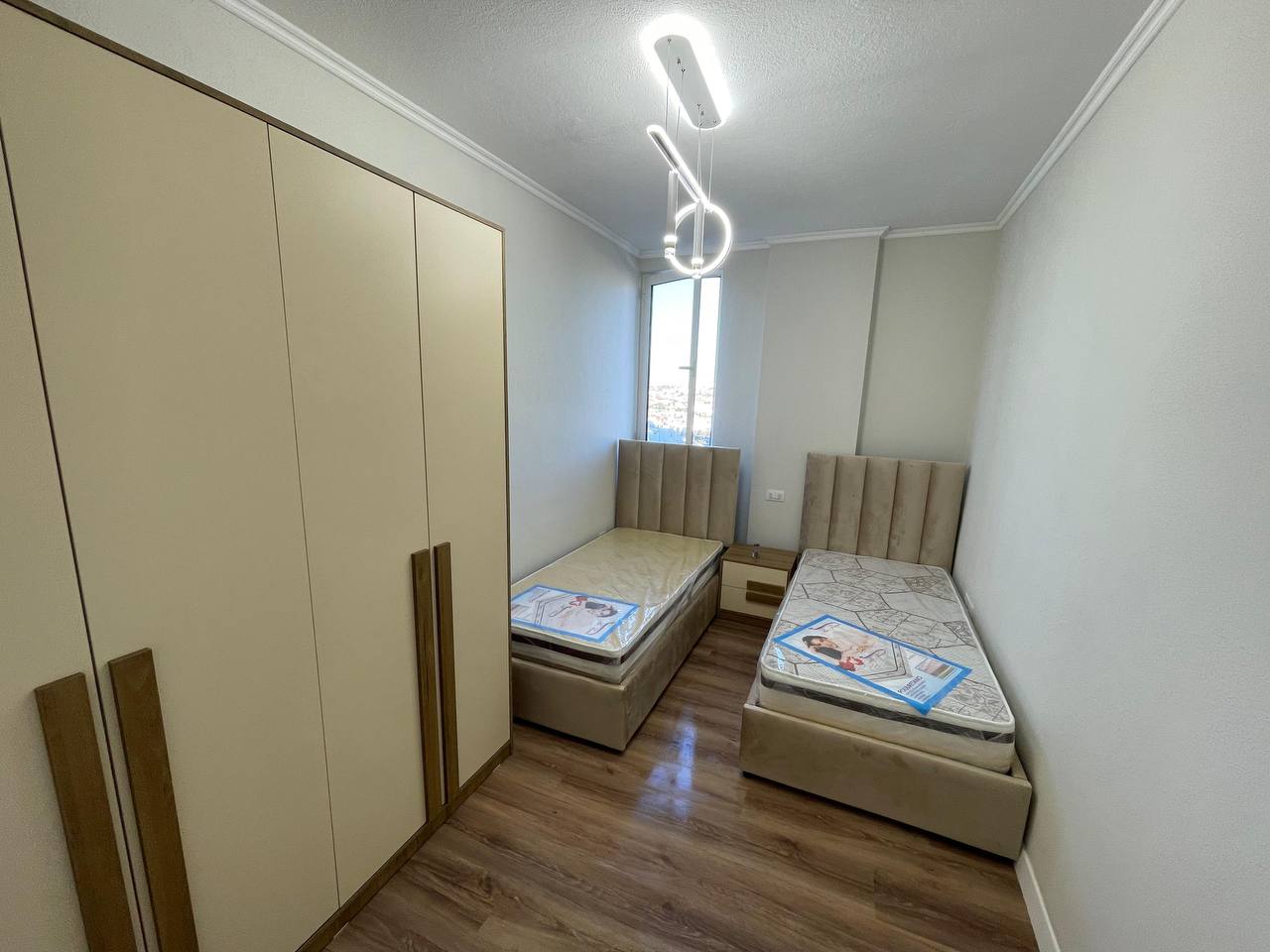 Apartament 2+1 per shitje, ne Plazh, Durres.