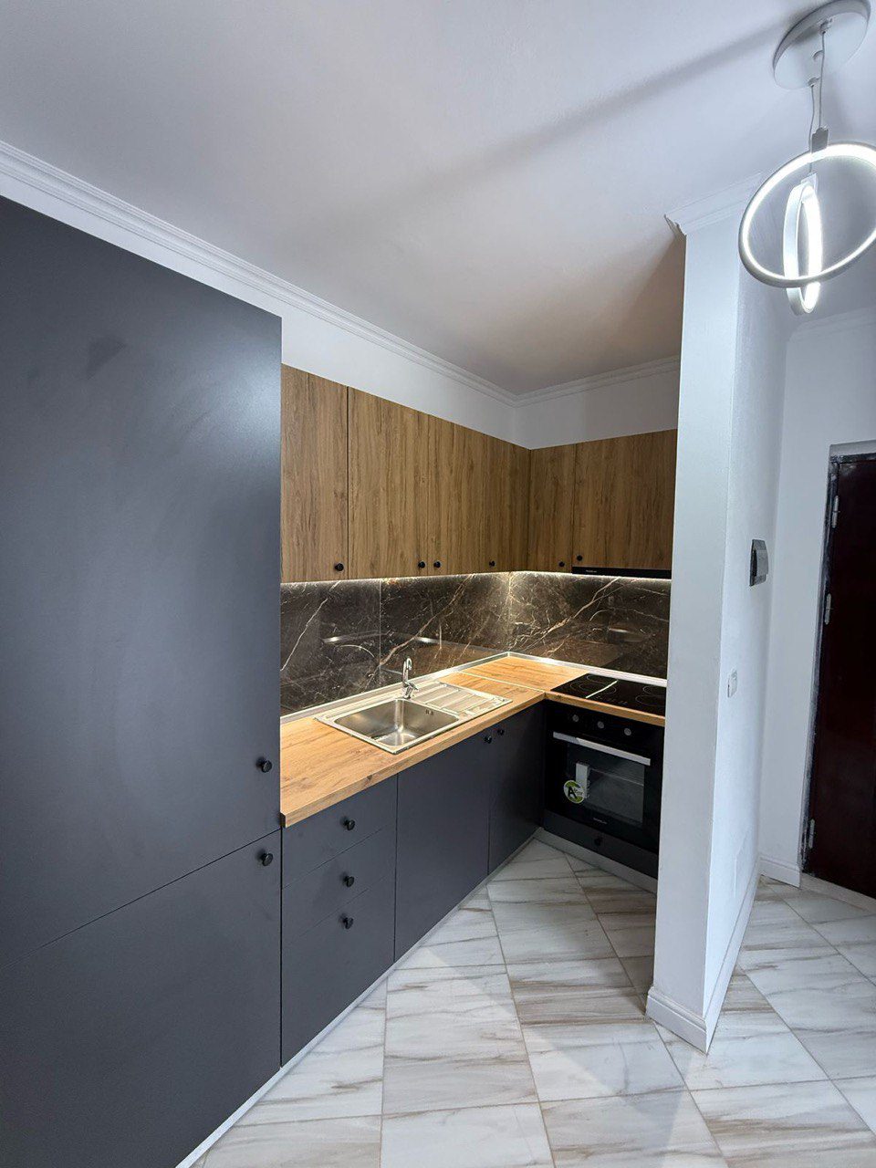Apartament 1+1 per shitje, te Shkembi Kavajes, Durres.