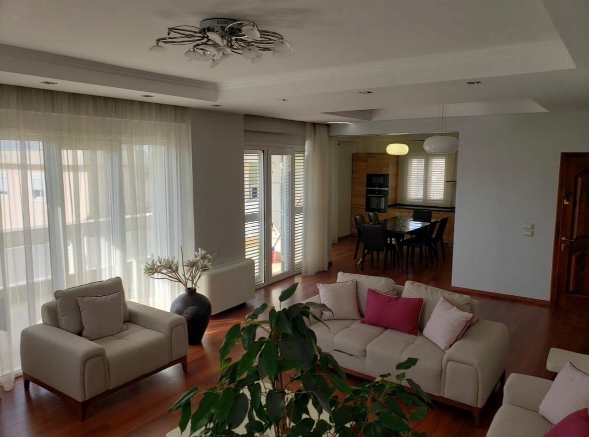 Apartament 3+1 per qera, te Vilat Amerikane, Tirane.