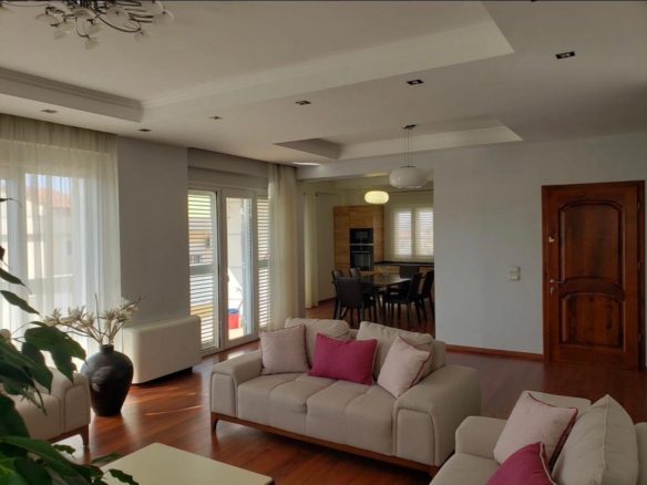 Apartament 3+1 per qera, te Vilat Amerikane, Tirane.