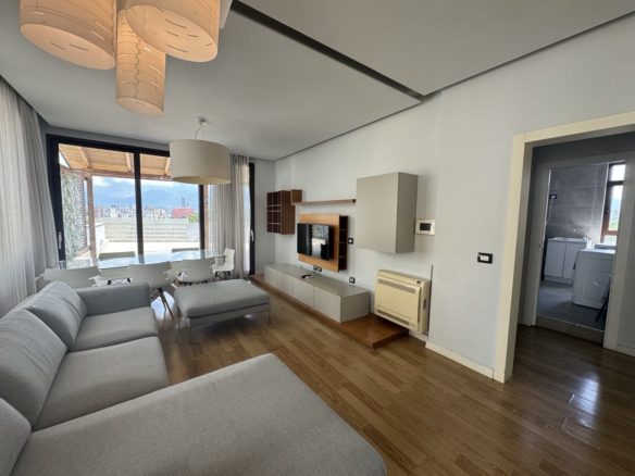 Apartament 2+1+2 per qera, te Liqeni Thate, Tirane.