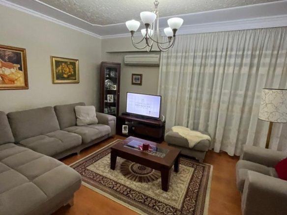 Apartament 2+1 per qera, prane rruges se Kosovareve, Tirane.