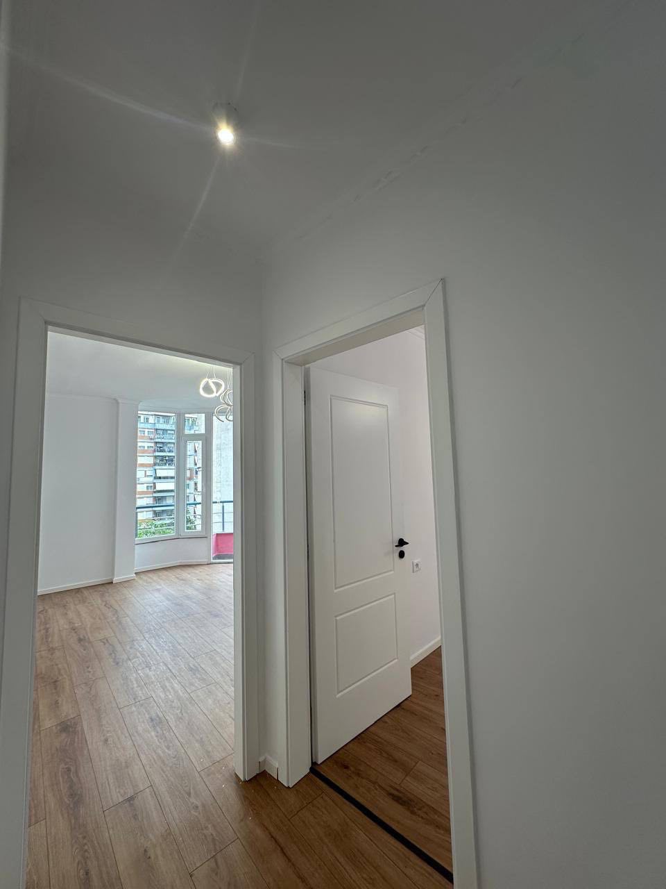 Apartament 2+1 per shitje, ne Astir, Tirane.