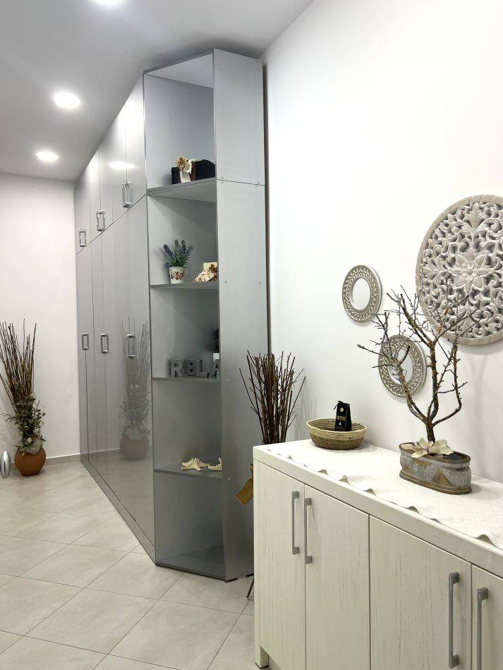 Apartament 1+1 per qera, te Kopshti Botanik, Tirane.