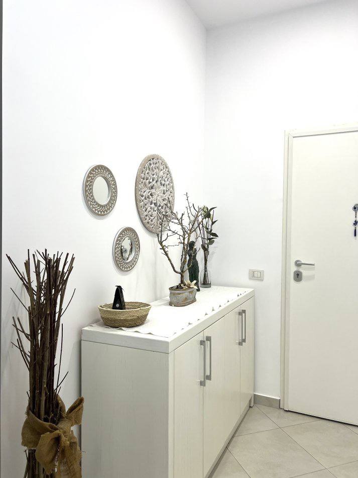 Apartament 1+1 per qera, te Kopshti Botanik, Tirane.