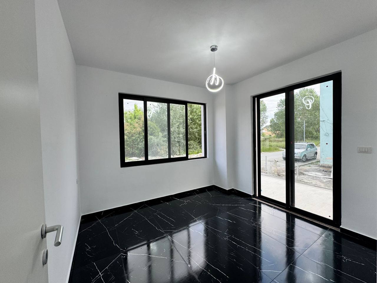 Apartament 1+1 per shitje, ne Golem, Durres.