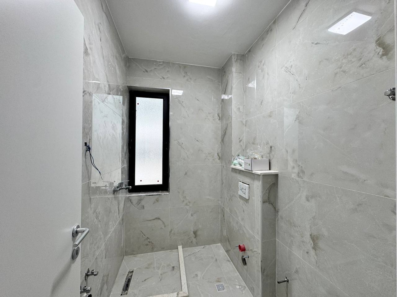 Apartament 1+1 per shitje, ne Golem, Durres.