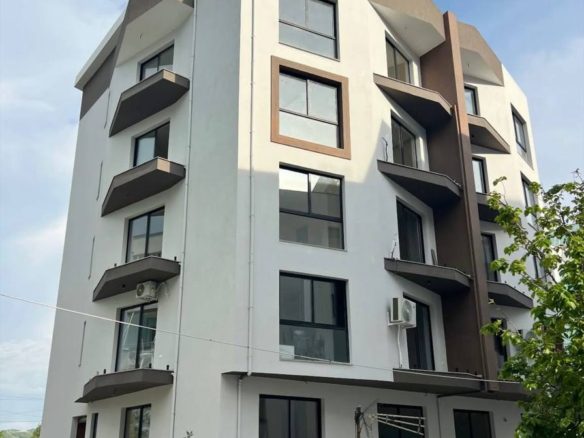 Apartament 1+1 per shitje, ne Golem, Durres.