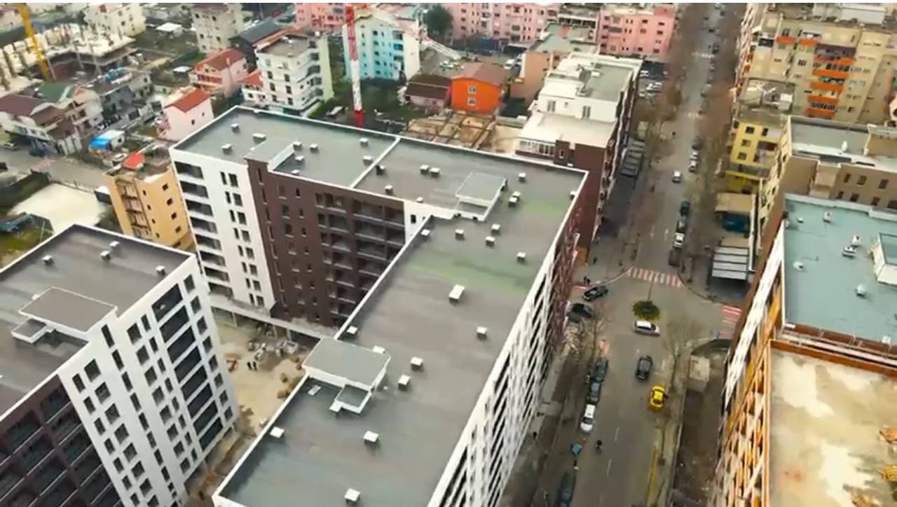 Apartament 2+1 per shitje, te Priam Residence, Kamez.