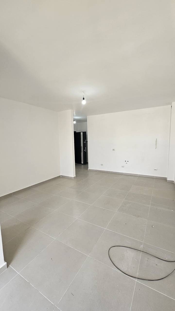 Apartament 2+1 per shitje, ne Golem, Durres.