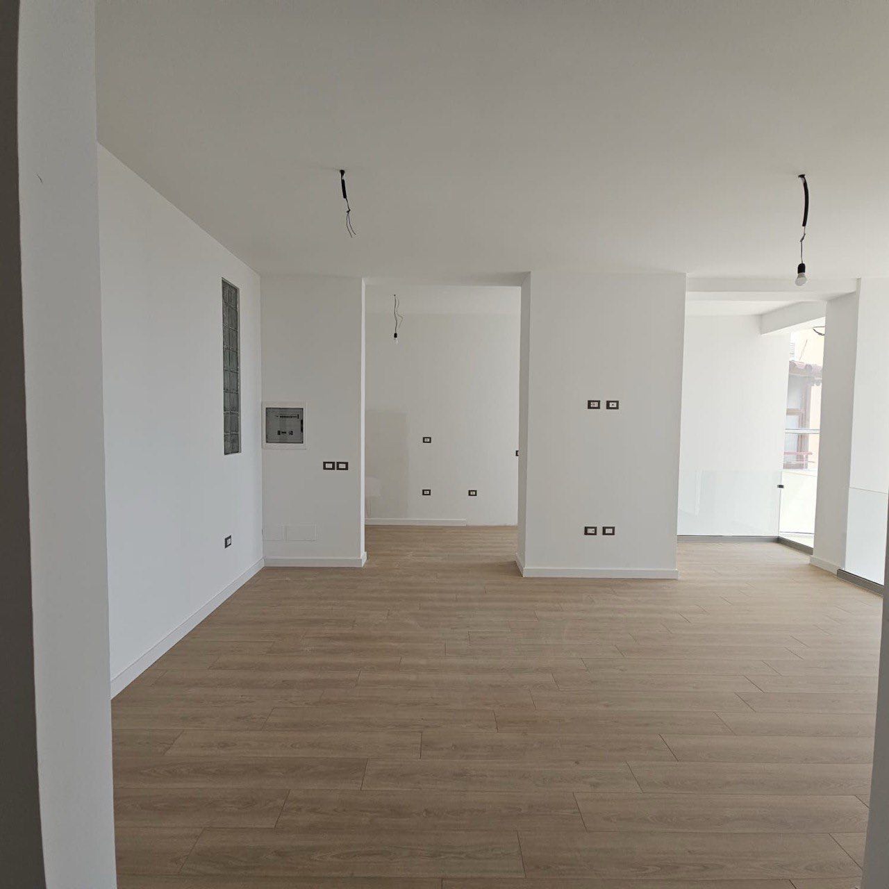 Apartament 3+1 per shitje, te Vollga, Durres.