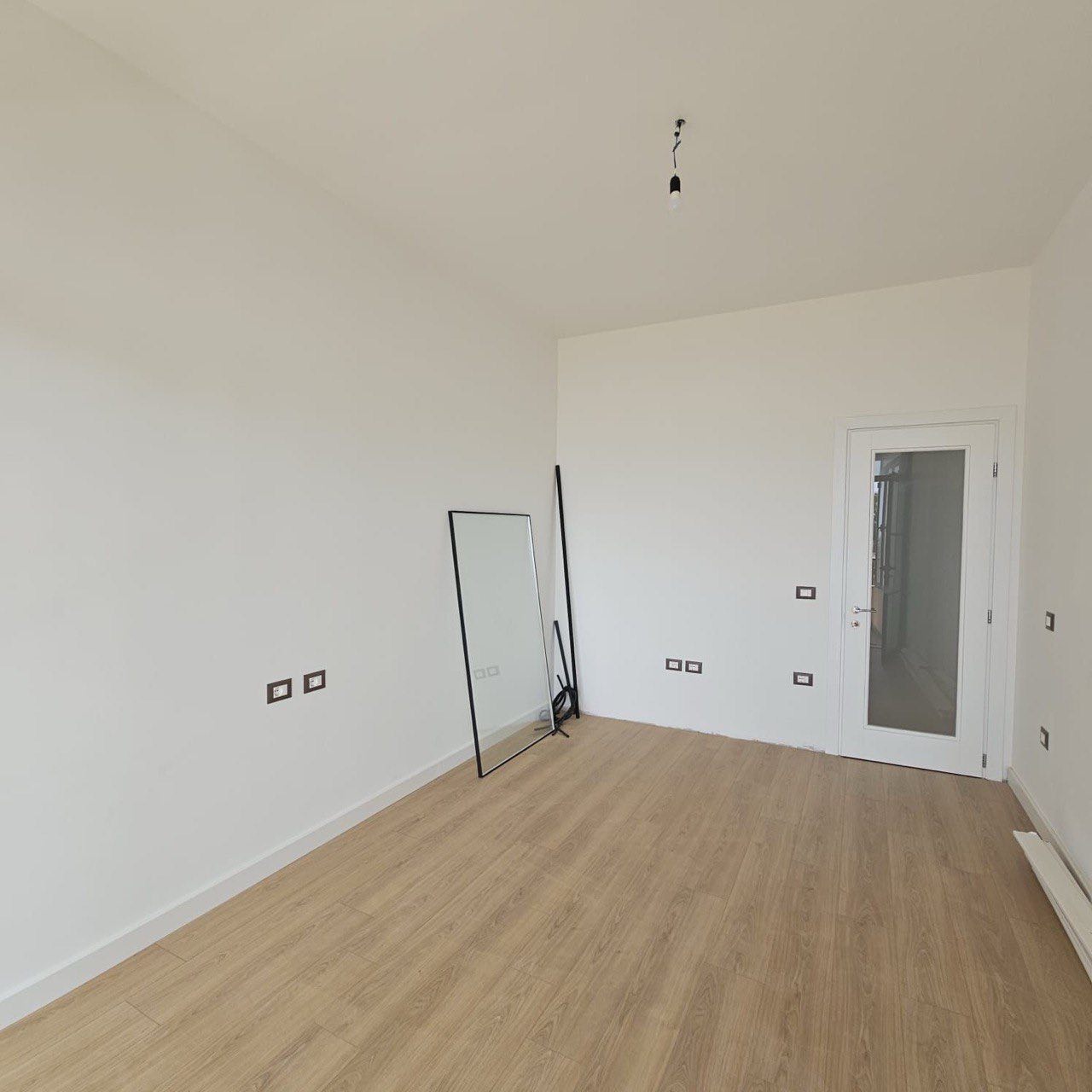 Apartament 3+1 per shitje, te Vollga, Durres.