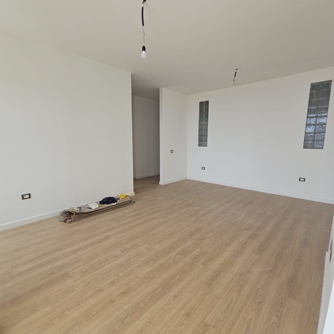 Apartament 3+1 per shitje, te Vollga, Durres.