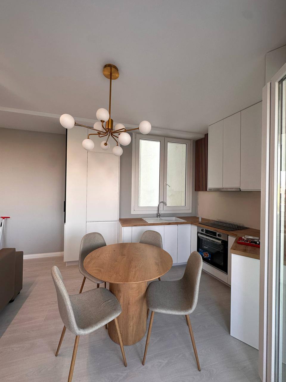 Apartament 1+1 per qera, te River Residence, Tirane.