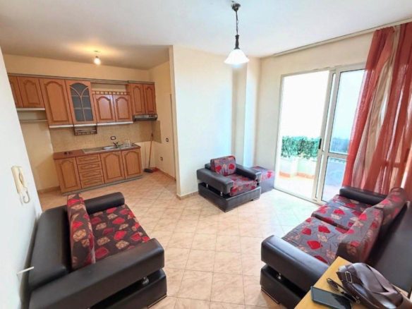 Apartament 1+1 per shitje, ne Plazh, Durres.