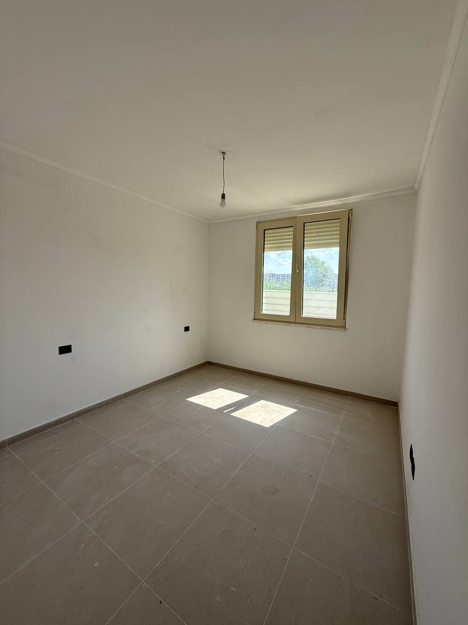 Apartament 2+1 per shitje, Golem, Durres.