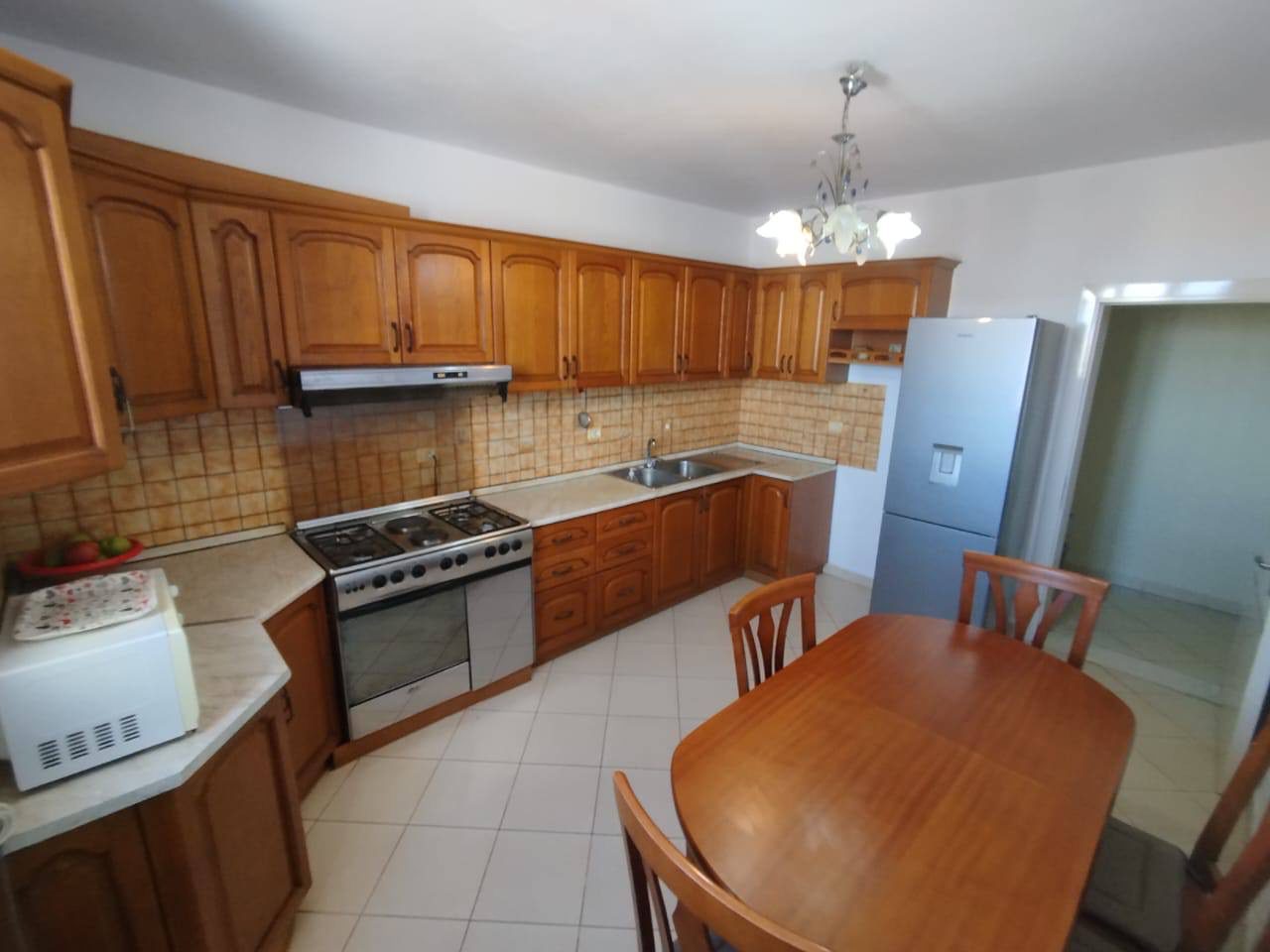 Apartament 2+1 per shitje te Muzeumi, Durres.