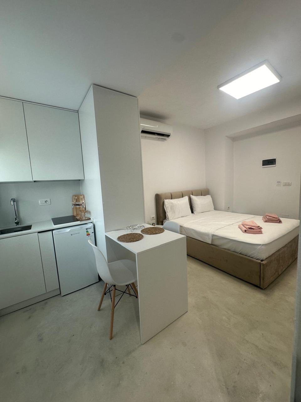 Apartamente per shitje, prane Square 21, Tirane.