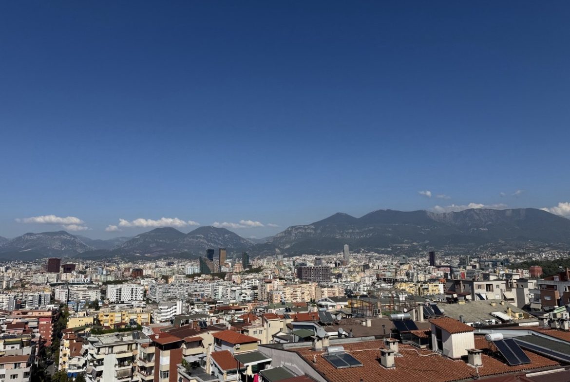 Apartament dupleks per shitje, te Residenca Kodra Diellit 1, Tirane.