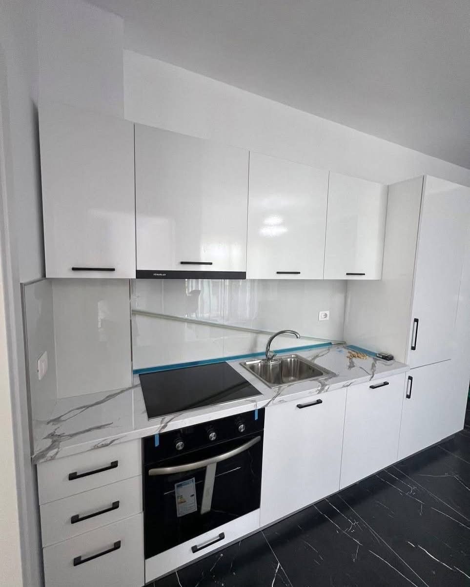 Apartament 1+1 per shitje, ne Golem, Durres.