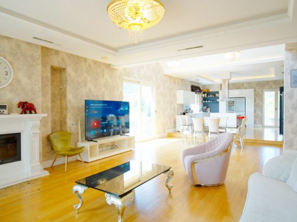 Penthouse per shitje, ne Tirane.