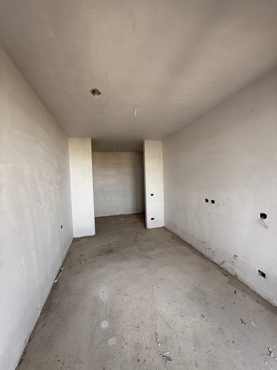 Apartament 1+1 per shitje, ne Golem, Durres.