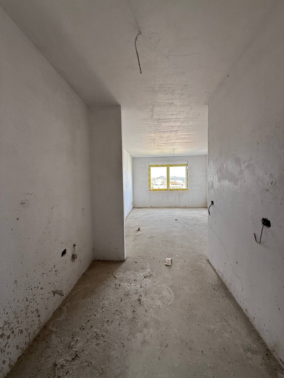 Apartament 1+1 per shitje, ne Golem, Durres.