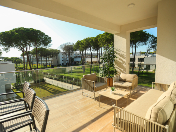 Super apartament 2+1 me parkim per qera, ne Gjirin e Lalezit, Durres.