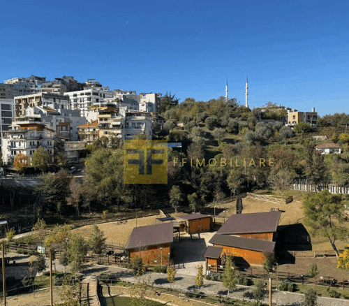 Apartament 2+1 me pamje fantastike për qera, te Kopshti Zoologjik, Tiranë.