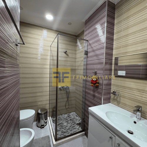Apartament 2+1 me pamje fantastike për qera, te Kopshti Zoologjik, Tiranë.