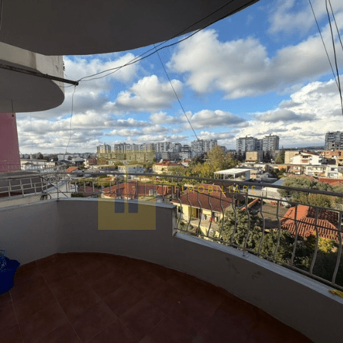 Apartament 2+1 ne shitje, Fier.