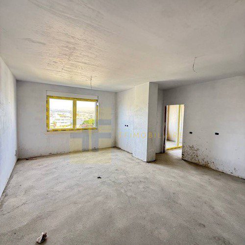 Apartament 1+1 per shitje, ne Golem, Durres.
