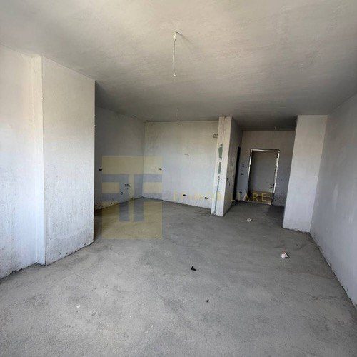Apartament 1+1 per shitje, ne Golem, Durres.