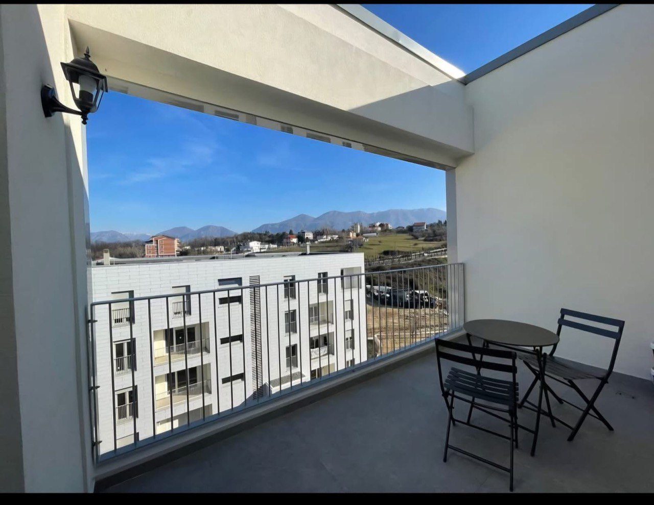 Apartament 3+1 për qera, Park Life Residence, Tiranë.