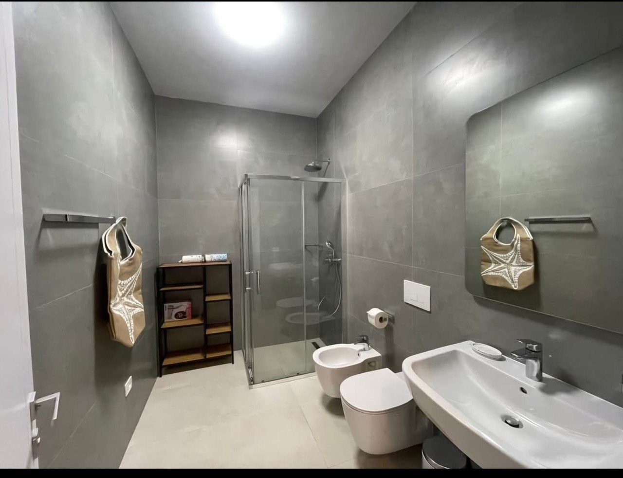 Apartament 3+1 për qera, Park Life Residence, Tiranë.