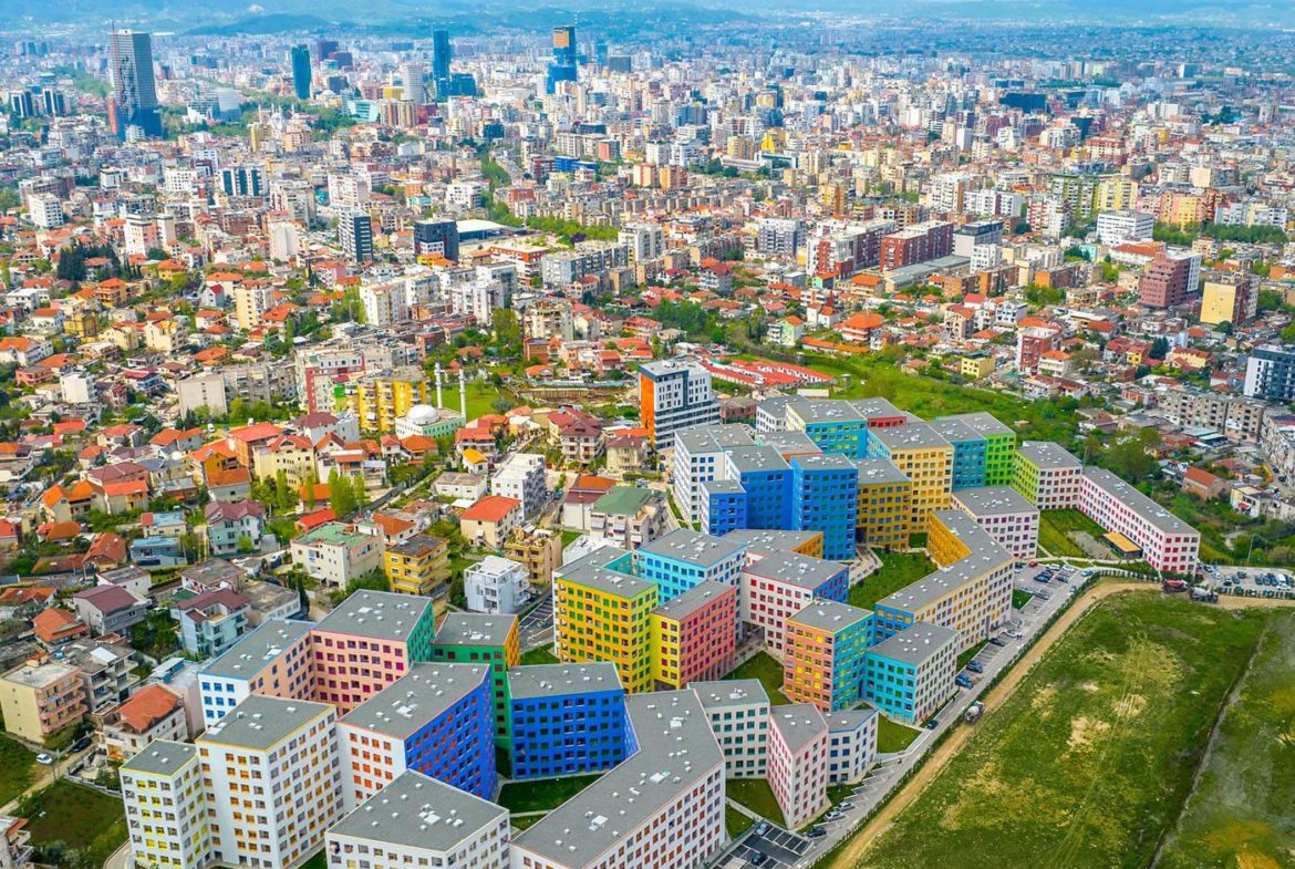 Shtëpi Private në Shitje, në Ali Demi, Tiranë.