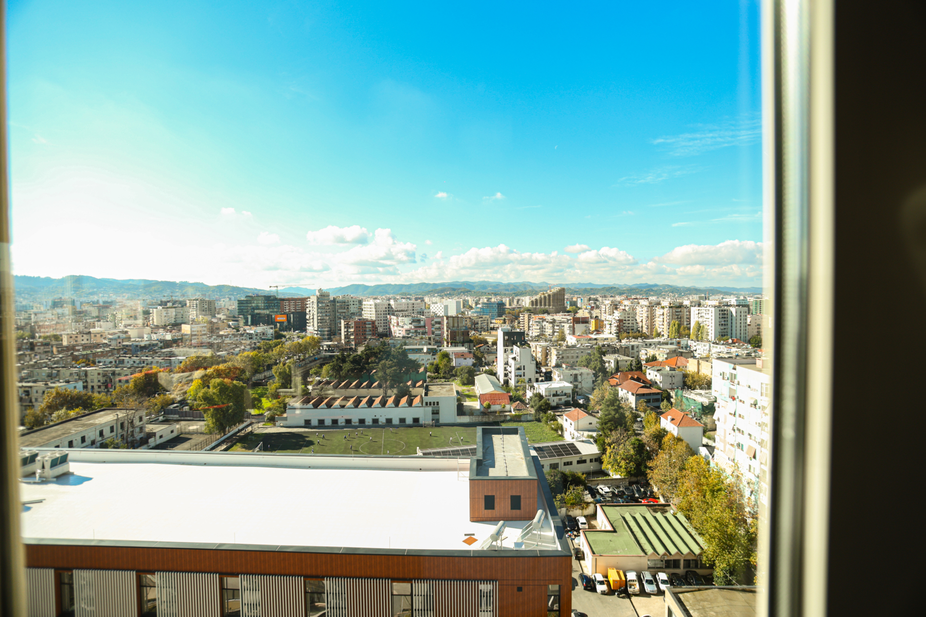 Ekskluzive! Apartament 5+1 për shitje, pranë Bulevardit Zogu I, Tiranë.