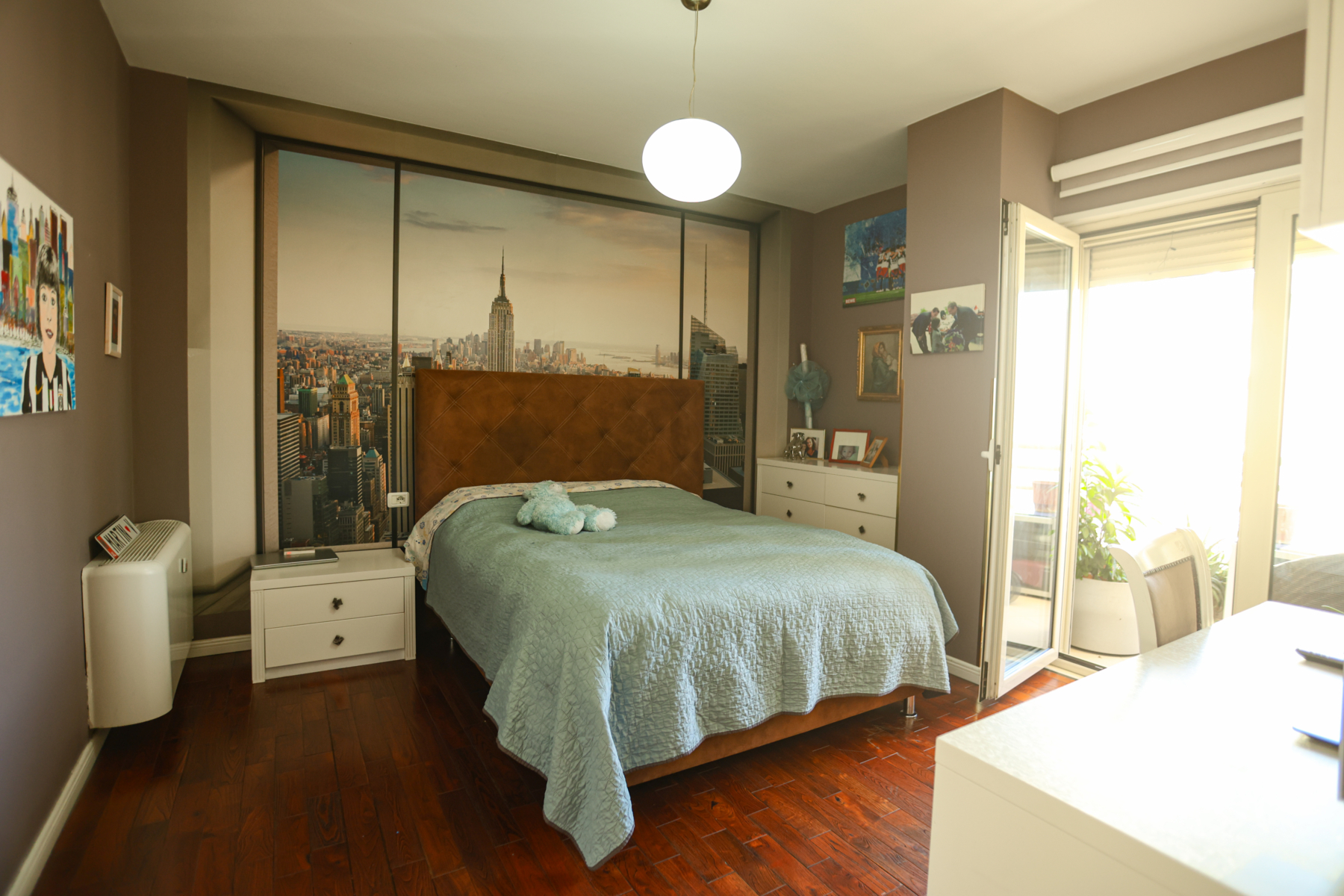 Ekskluzive! Apartament 5+1 për shitje, pranë Bulevardit Zogu I, Tiranë.