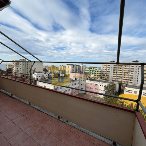 Apartament 2+1 për shitje, Plazh, Durrës.