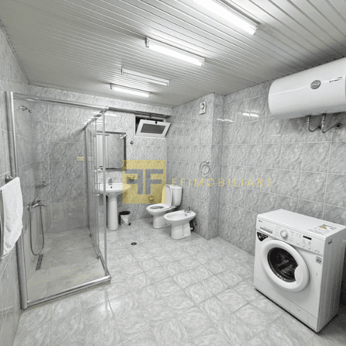 Apartament 2+1 me qera, pranë sheshit Wilson, Tiranë.