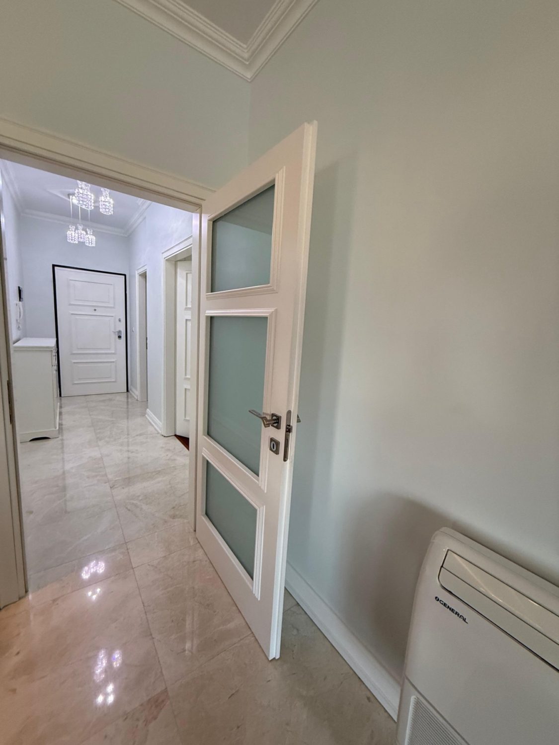 Apartament 2+1& post parkimi për shitje, pranë Kopshtit Zoologjik, Tiranë.
