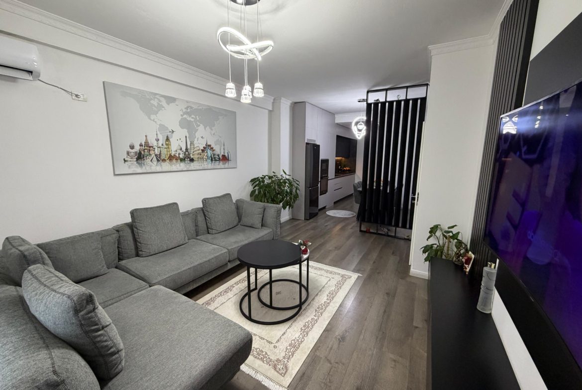 Apartament 2+1 për shitje, në Don Bosko, Tiranë.