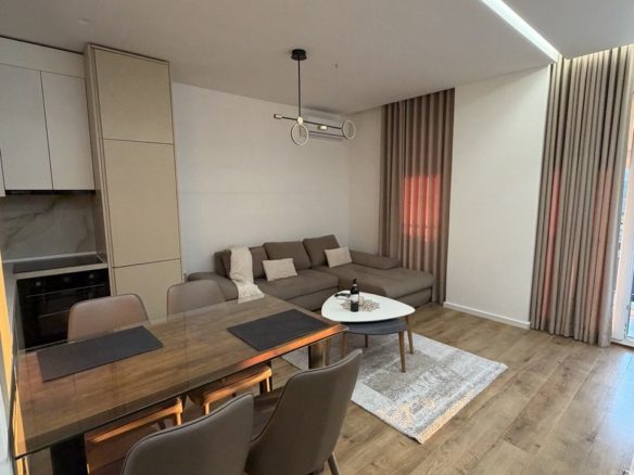 Apartament 1+1 me qera, te Fusha Aviacionit, Tiranë.