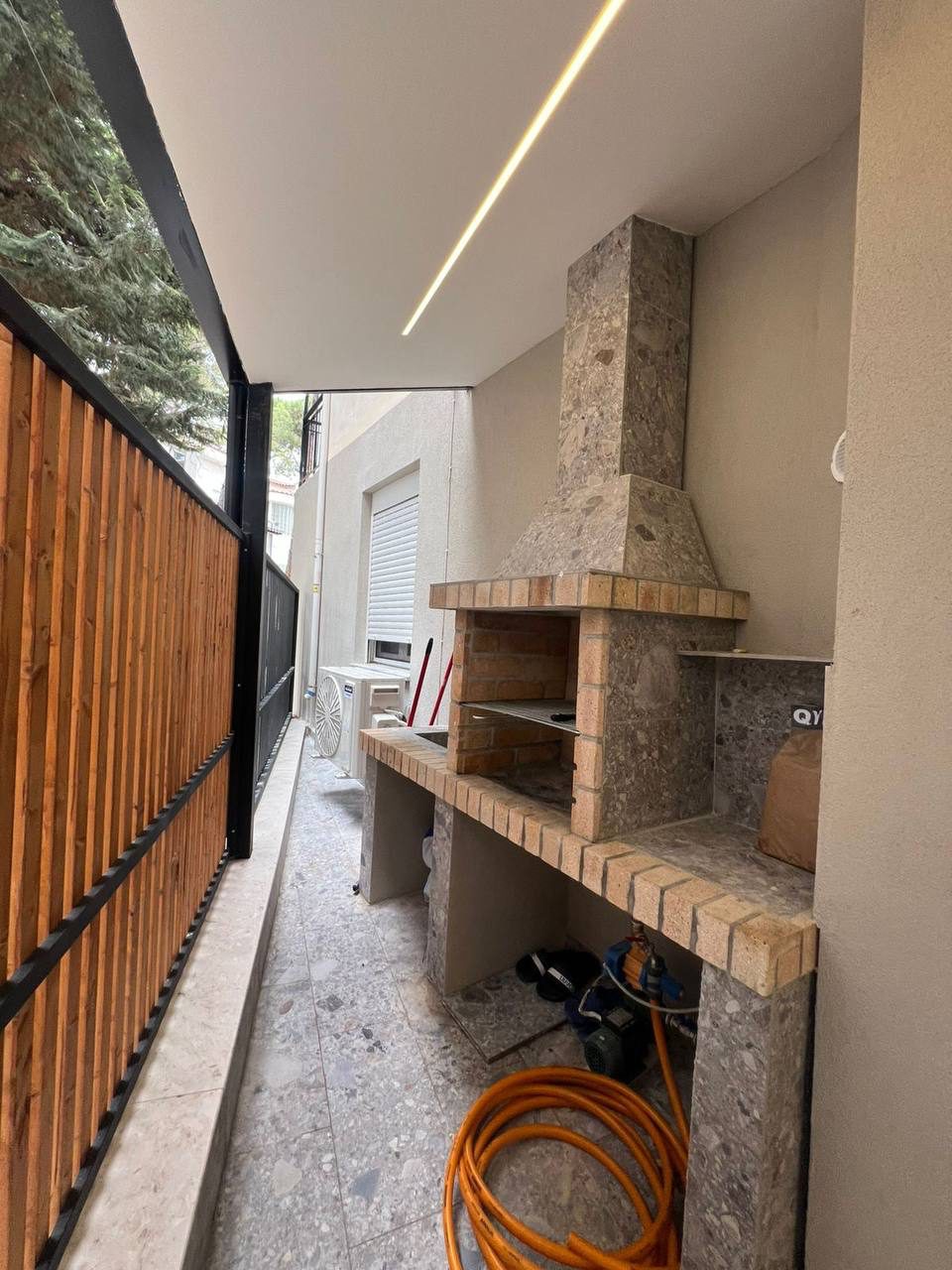 Apartament 1+1+verandë, pranë Hotel Epidam, Golem.