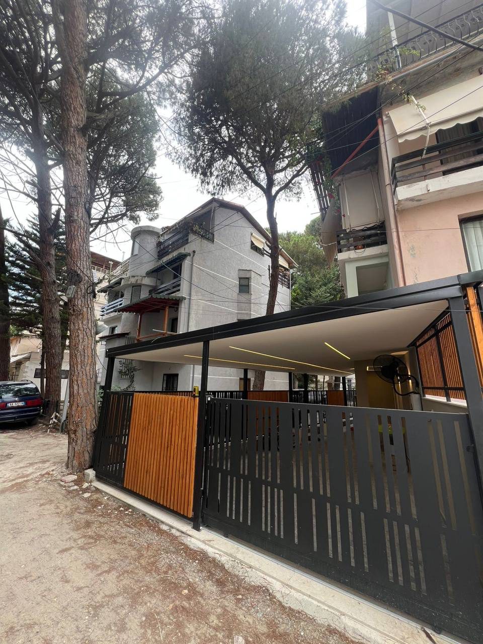 Apartament 1+1+verandë, pranë Hotel Epidam, Golem.