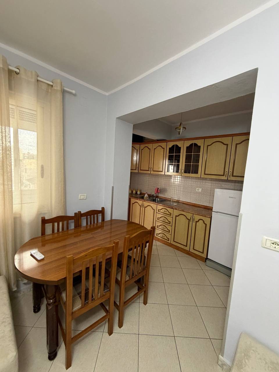 Apartament 1+1 për qera, te Pranvera, Durrës.