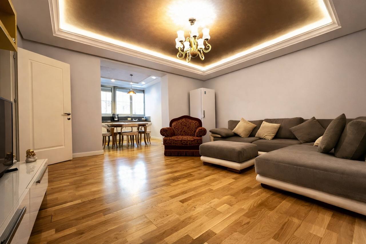Apartament 2+1 për qera, Qendër, Tiranë.