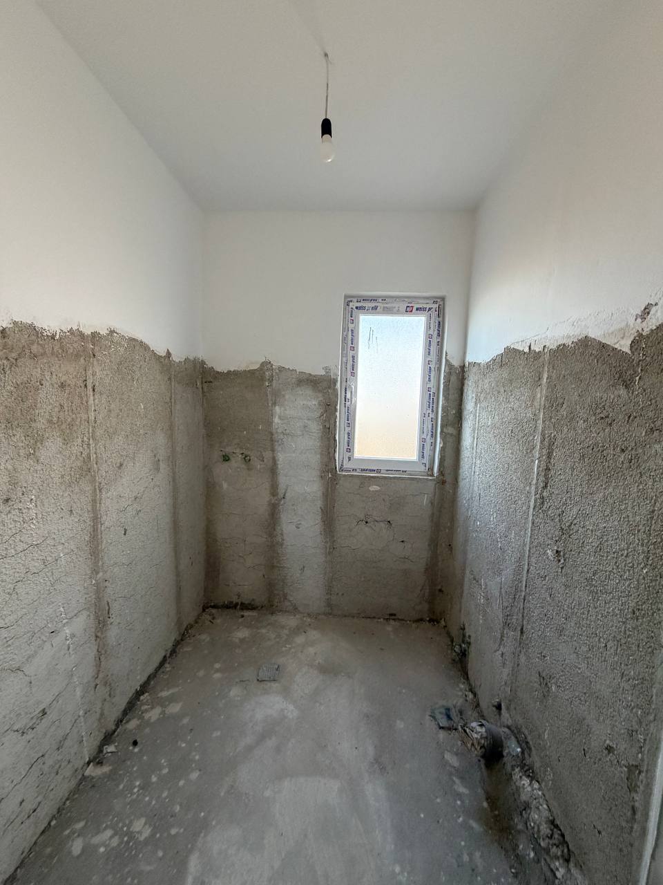 Apartament 2+1 për shitje, te Billa, Durrës.
